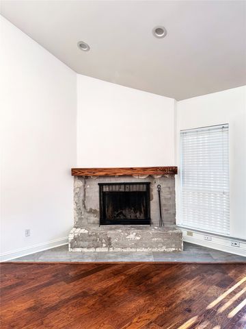 7450 Holly Hill Drive 103, Dallas, TX 75231