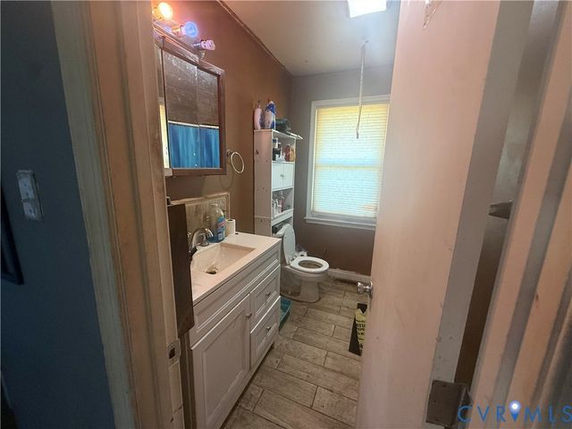 23113 River Rd, North Dinwiddie, VA 23803