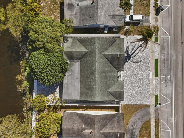 22390 SW 66th Avenue, Boca Raton, FL 33428