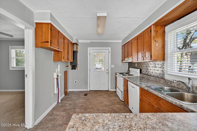 6701 Murrayville Road, Wilmington, NC 28411