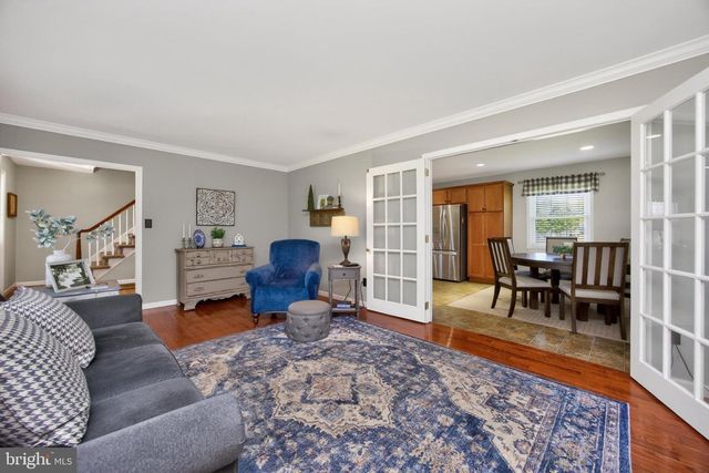 2 REVERE LN, Glenmoore, PA 19343