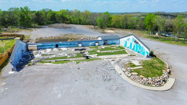 2060 Old Lebanon Dirt Rd, Mount Juliet, TN 37122
