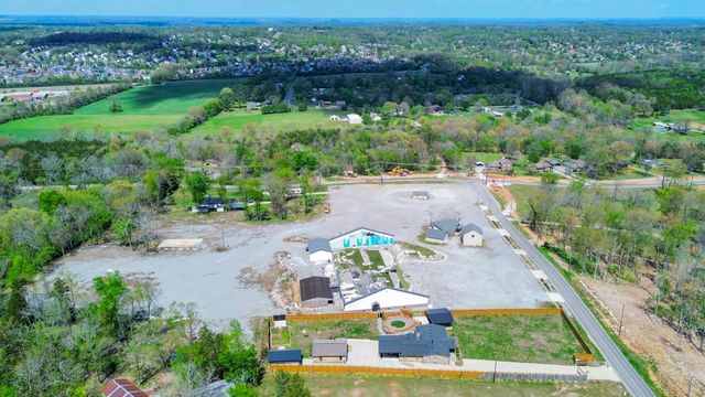 2060 Old Lebanon Dirt Rd, Mount Juliet, TN 37122