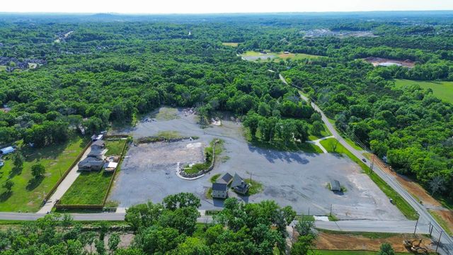 2060 Old Lebanon Dirt Rd, Mount Juliet, TN 37122