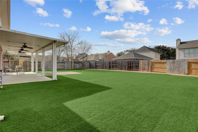 3122 Rimrock Drive, Missouri City, TX 77459