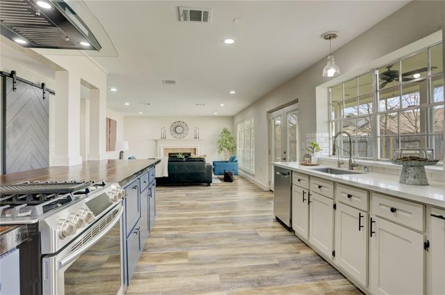 3122 Rimrock Drive, Missouri City, TX 77459