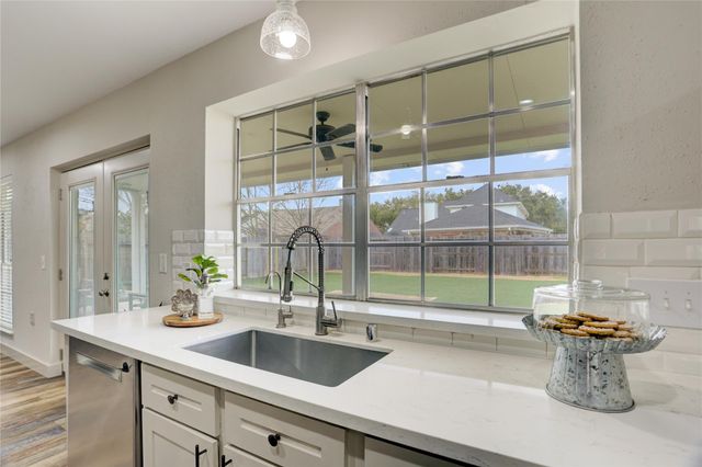 3122 Rimrock Drive, Missouri City, TX 77459