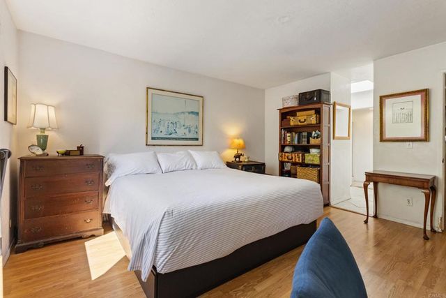 4055 Falcon St 202, San Diego, CA 92103