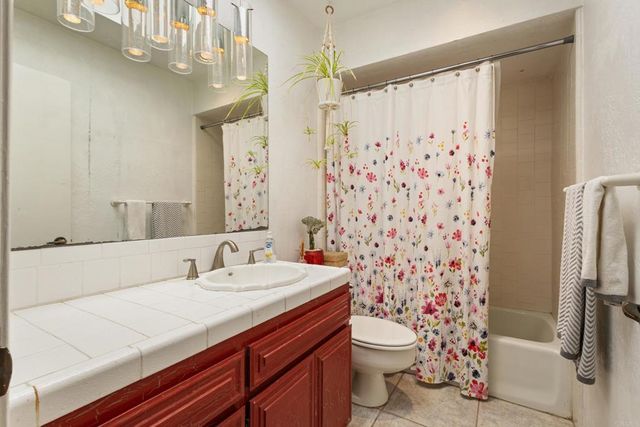 4055 Falcon St 202, San Diego, CA 92103