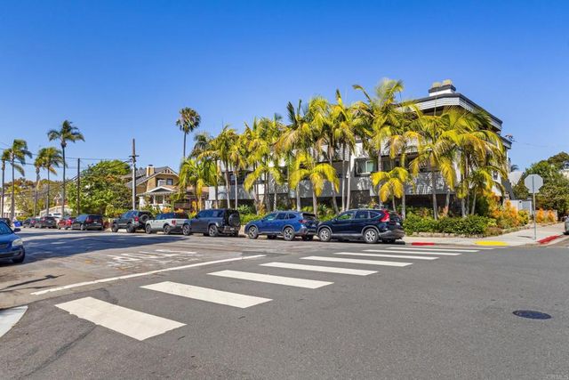 4055 Falcon St 202, San Diego, CA 92103