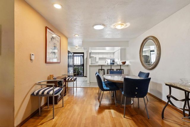 4055 Falcon St 202, San Diego, CA 92103