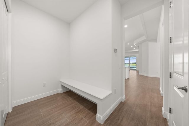 832 BLUE SHELL LOOP, Sarasota, FL 34240