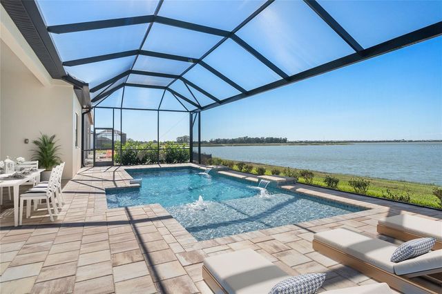 832 BLUE SHELL LOOP, Sarasota, FL 34240