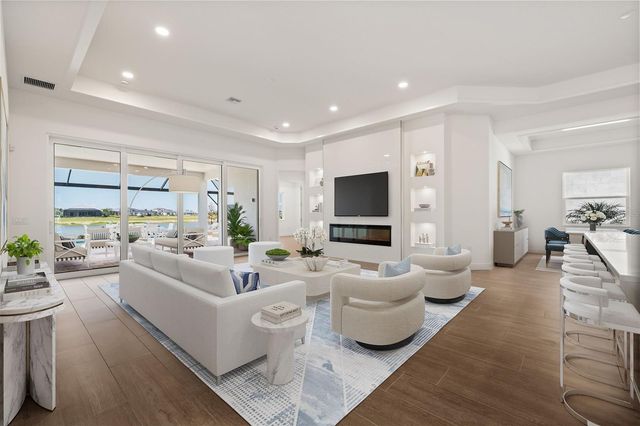 832 BLUE SHELL LOOP, Sarasota, FL 34240