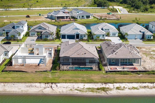 832 BLUE SHELL LOOP, Sarasota, FL 34240