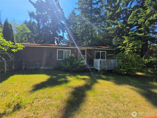 3591 Pine Road, Bremerton, WA 98310