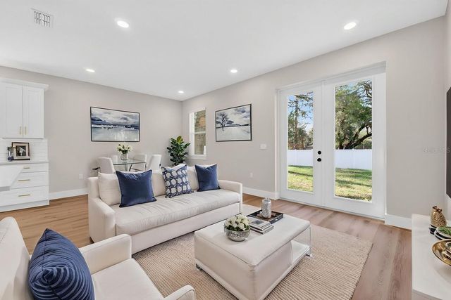 19326 CENTER STREET, Brooksville, FL 34601