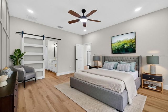 19326 CENTER STREET, Brooksville, FL 34601