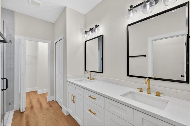 19326 CENTER STREET, Brooksville, FL 34601