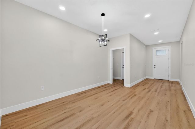 19326 CENTER STREET, Brooksville, FL 34601