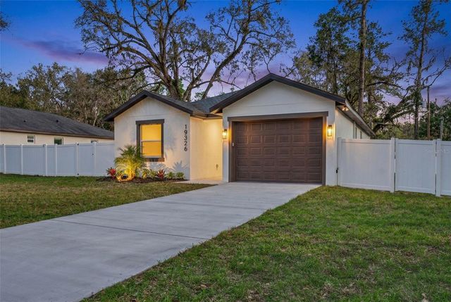 19326 CENTER STREET, Brooksville, FL 34601