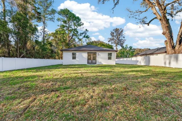 19326 CENTER STREET, Brooksville, FL 34601