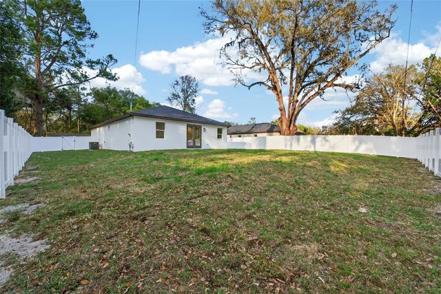 19326 CENTER STREET, Brooksville, FL 34601