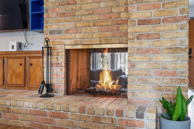 16203 Longvale Drive, Houston, TX 77059