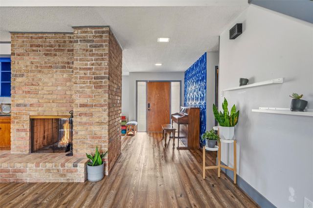 16203 Longvale Drive, Houston, TX 77059