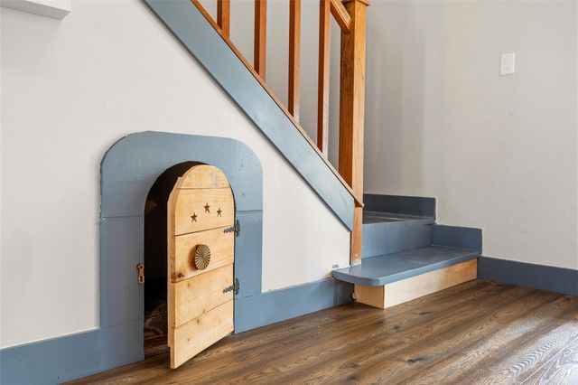 16203 Longvale Drive, Houston, TX 77059