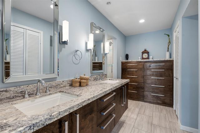 16203 Longvale Drive, Houston, TX 77059