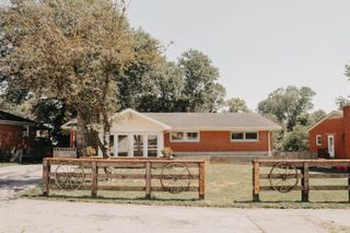 111 Spruce Drive, Frankfort, KY 40601