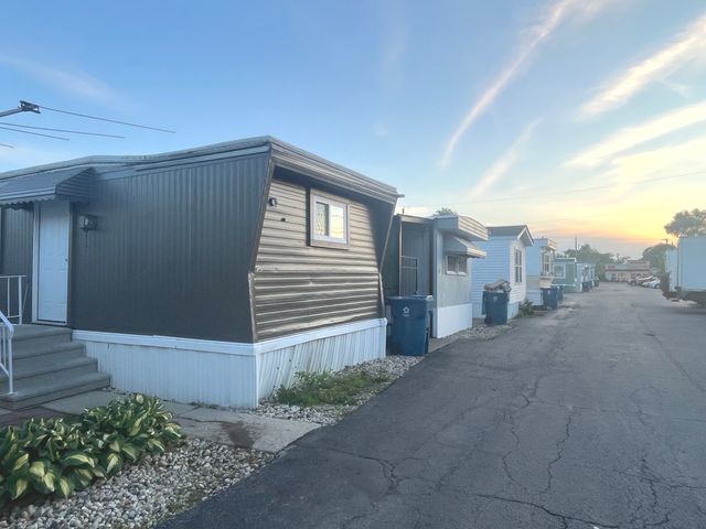 9001 S Cicero Avenue SW 189, Oak Lawn, IL 60453
