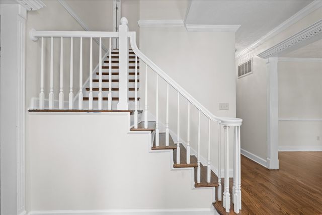 104 Midlothian Court W, Aiken, SC 29803
