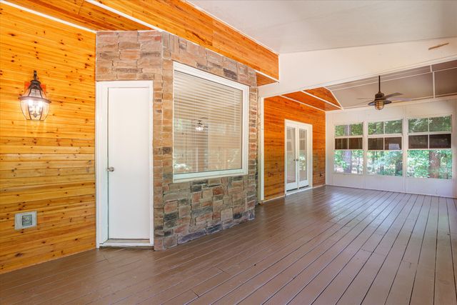 104 Midlothian Court W, Aiken, SC 29803