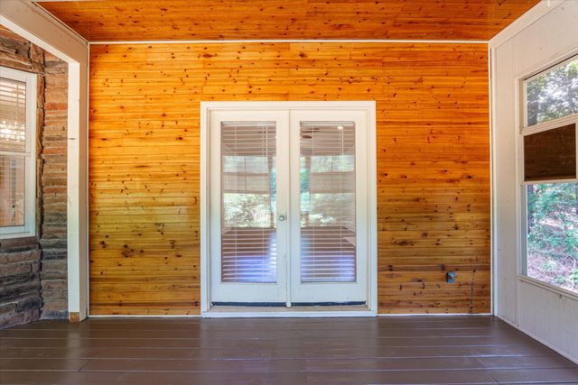 104 Midlothian Court W, Aiken, SC 29803