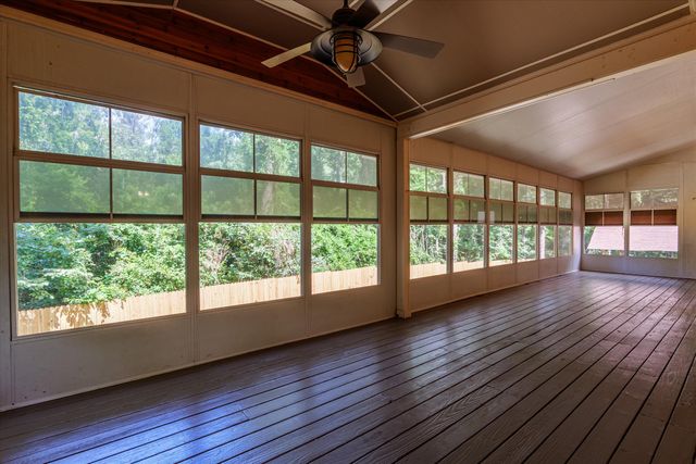 104 Midlothian Court W, Aiken, SC 29803