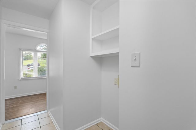 104 Midlothian Court W, Aiken, SC 29803