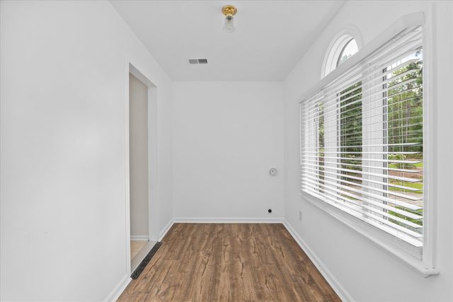 104 Midlothian Court W, Aiken, SC 29803