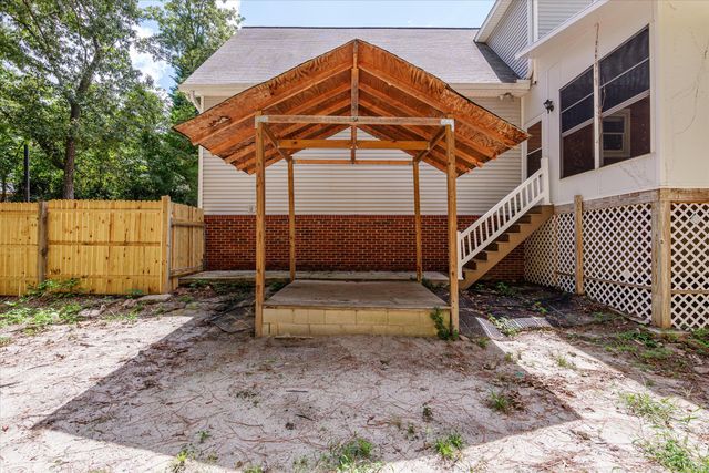 104 Midlothian Court W, Aiken, SC 29803