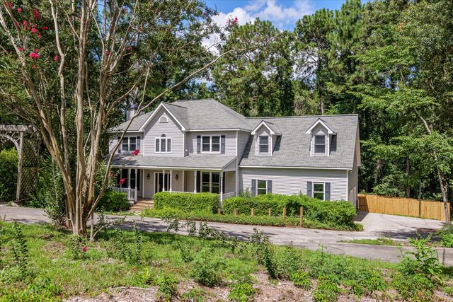 104 Midlothian Court W, Aiken, SC 29803
