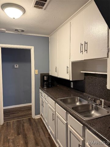 3216 Texas Street, Montgomery, AL 36110