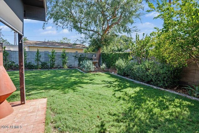 4446 N 33RD Place, Phoenix, AZ 85018