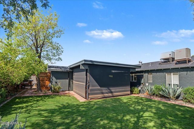 4446 N 33RD Place, Phoenix, AZ 85018