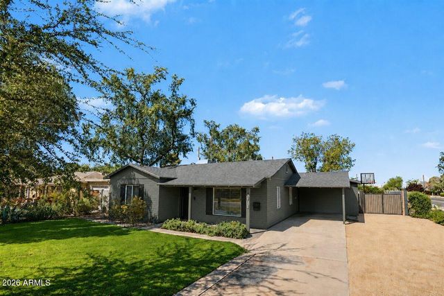 4446 N 33RD Place, Phoenix, AZ 85018