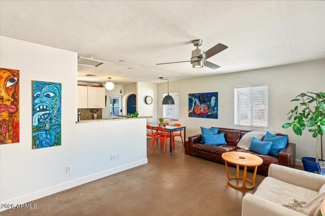 4446 N 33RD Place, Phoenix, AZ 85018