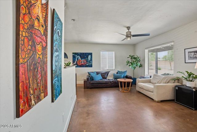 4446 N 33RD Place, Phoenix, AZ 85018