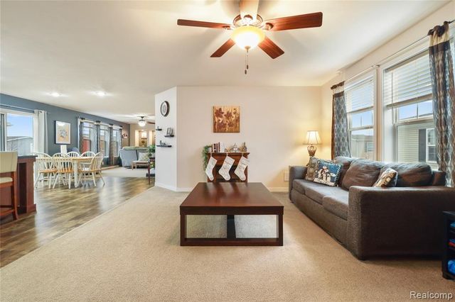 6267 Imperial Dr., Fenton, MI 48430