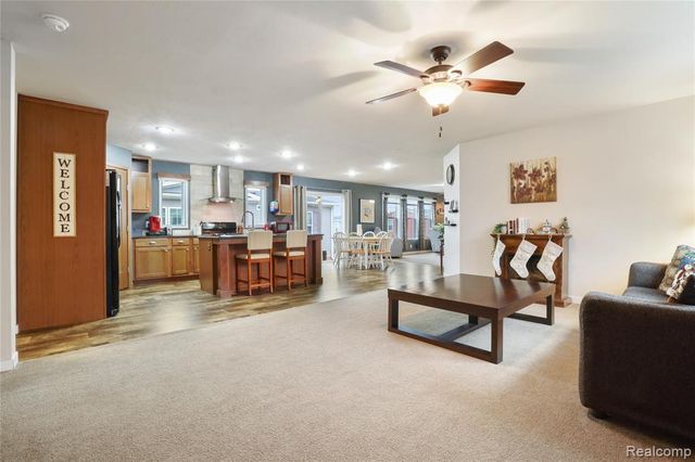 6267 Imperial Dr., Fenton, MI 48430