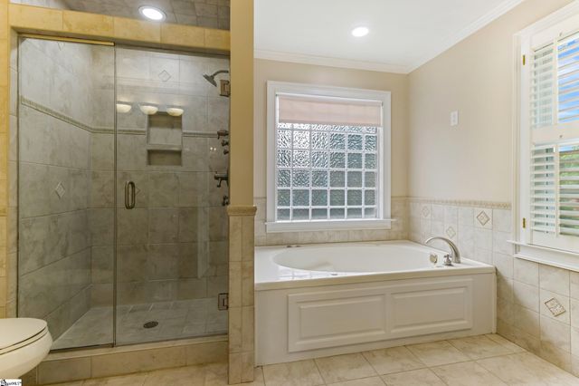 100 Moss Creek Court, Greenville, SC 29609